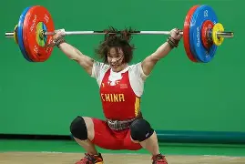 举重热身赛上演强强对话，东海霹雳队强势横扫漠南天虎队，多点开花奏效；节奏掌控在手的简单介绍
